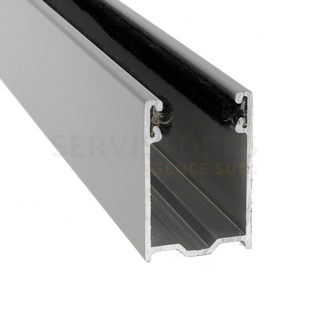 Coulisse aluminium de 40 x 27 mm pour volet roulant traditionnel