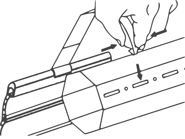 Schéma de montage d'une attache tablier avec lame souple fendue dans tube octogonal